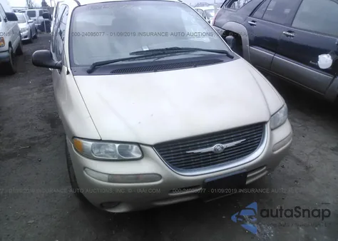 2000 Chrysler Town & Country Lxi из США, поврежденный, VIN 1C4GP54L6YB634036